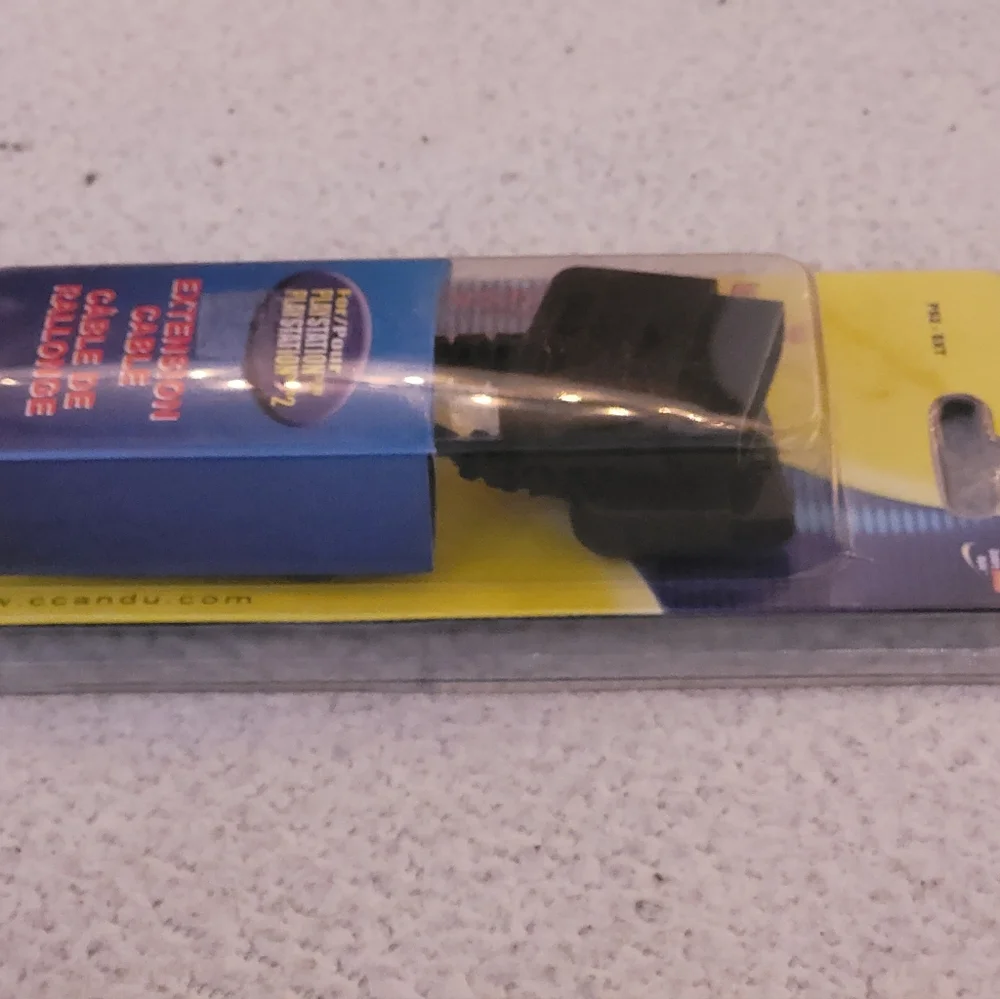 Sony PlayStation 1 & 2 Controller Extension Cable. (Black) (6 Ft)